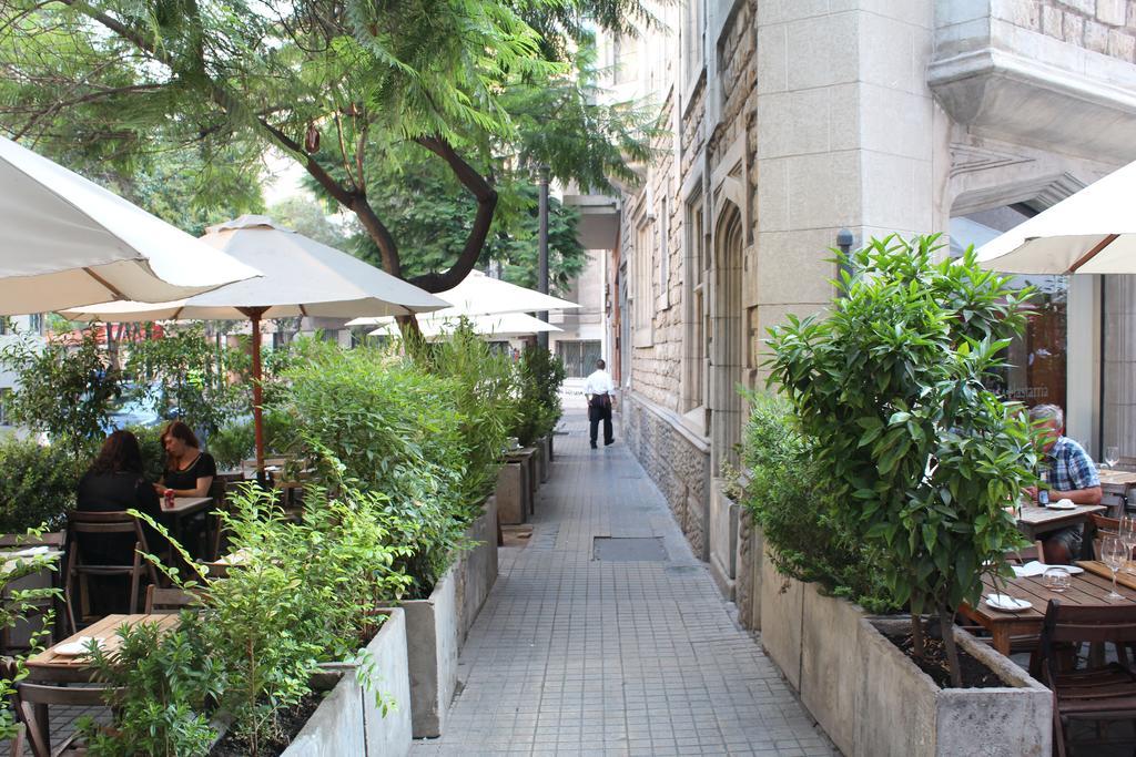 Uh Aparthotel Lastarria Santiago Kültér fotó