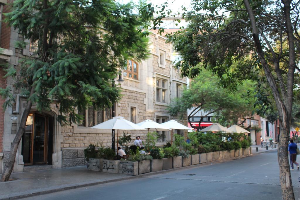 Uh Aparthotel Lastarria Santiago Kültér fotó